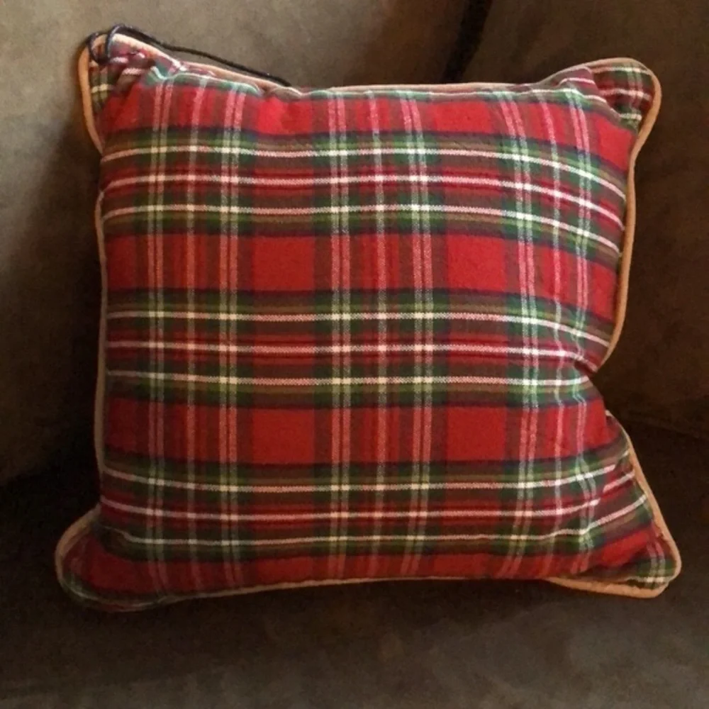 N/A red plaid